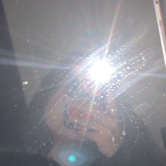 Meet your Posher, Temaeha - Picture 1 of 1